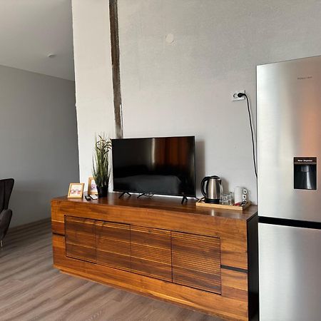 Guest House Elene Ґорі Екстер'єр фото